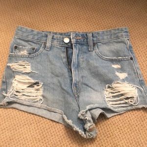 Light blue urban denim shorts